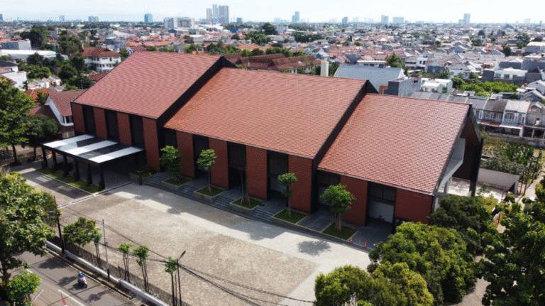 Genteng Kanmuri Gereja Santo Matius Penginjil Bintaro